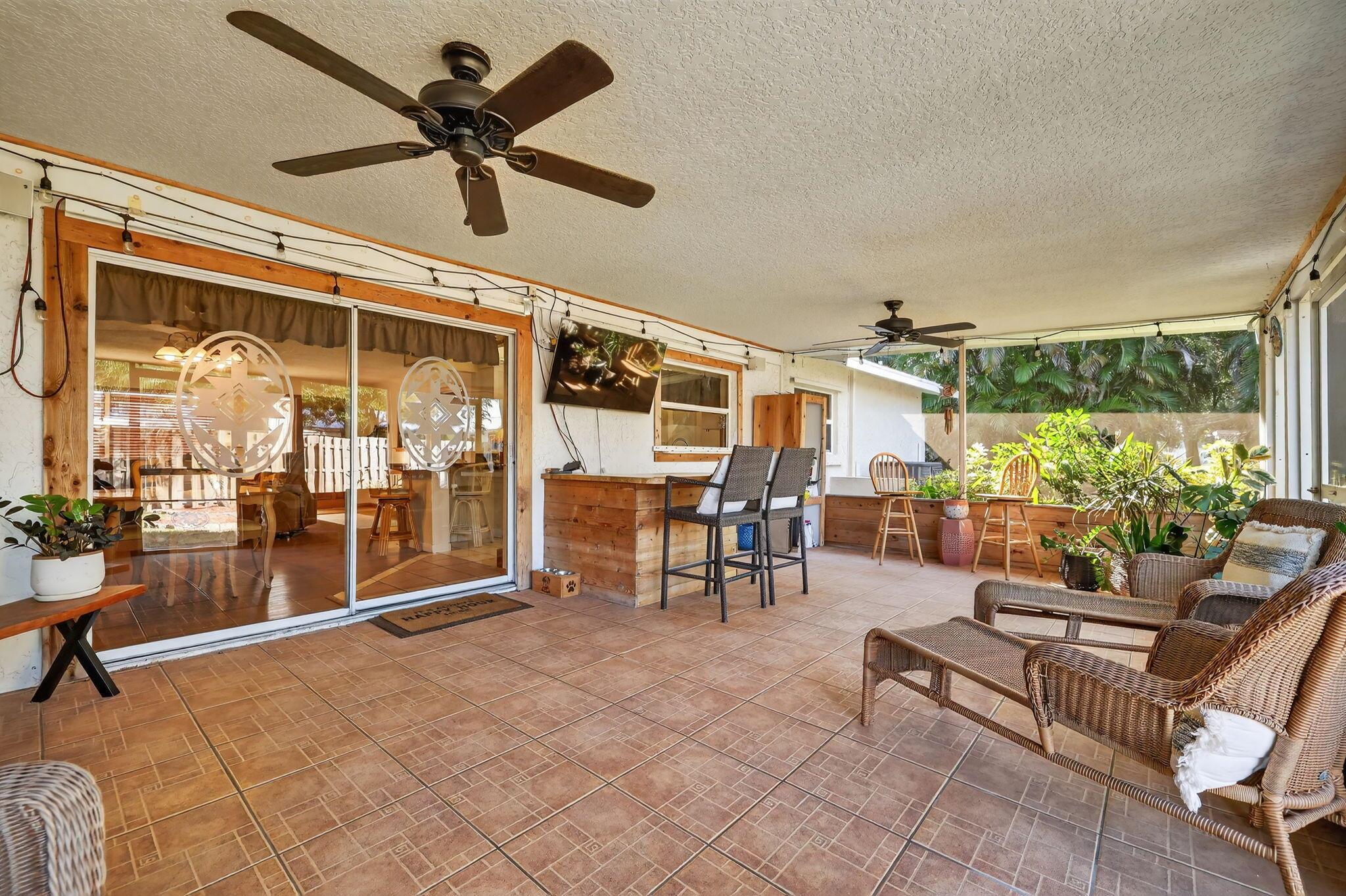 Coral Gardens - Residential Lease