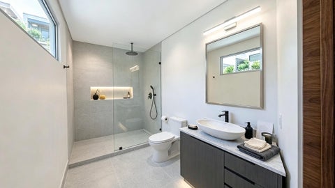 Tiny photo for 4110 NE 20th Avenue, Oakland Park, FL 33308 (MLS # F10549289)
