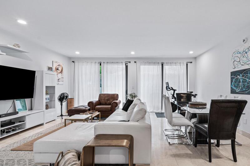 MARINA COVE AT HARBOR VILG CONDO - Residential