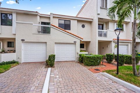 A home in Aventura