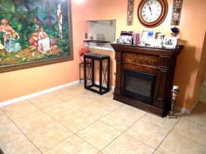 FOREST HILL GARDENS CONDO - Residential