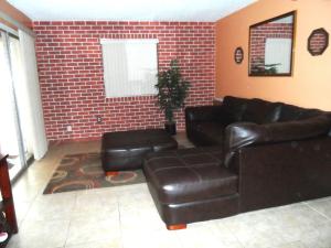 FOREST HILL GARDENS CONDO - Residential