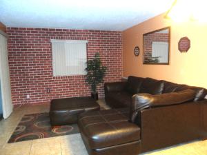 FOREST HILL GARDENS CONDO - Residential