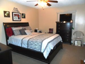 FOREST HILL GARDENS CONDO - Residential