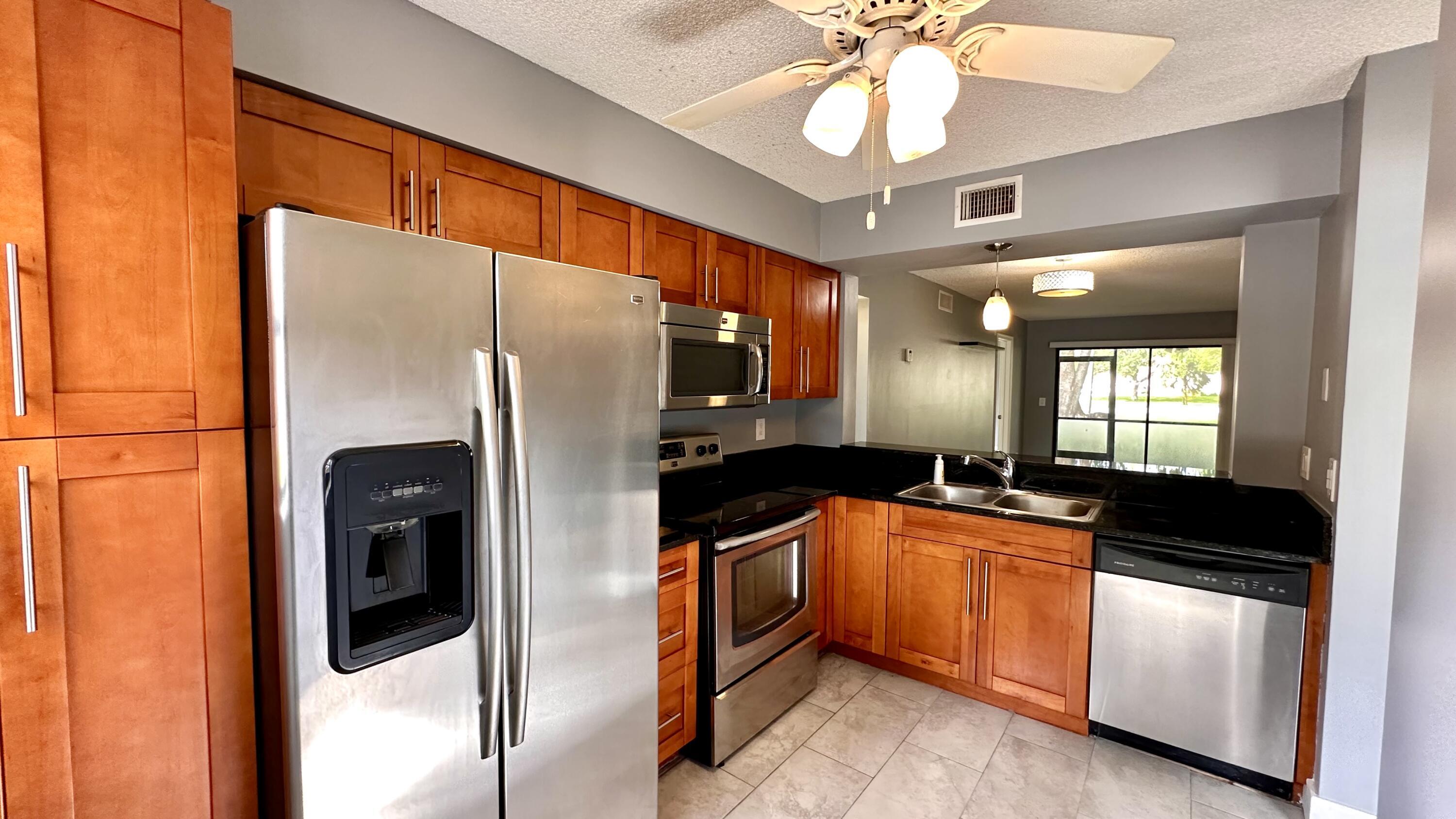 PARK AT WINDWOOD CONDO - Residential Lease