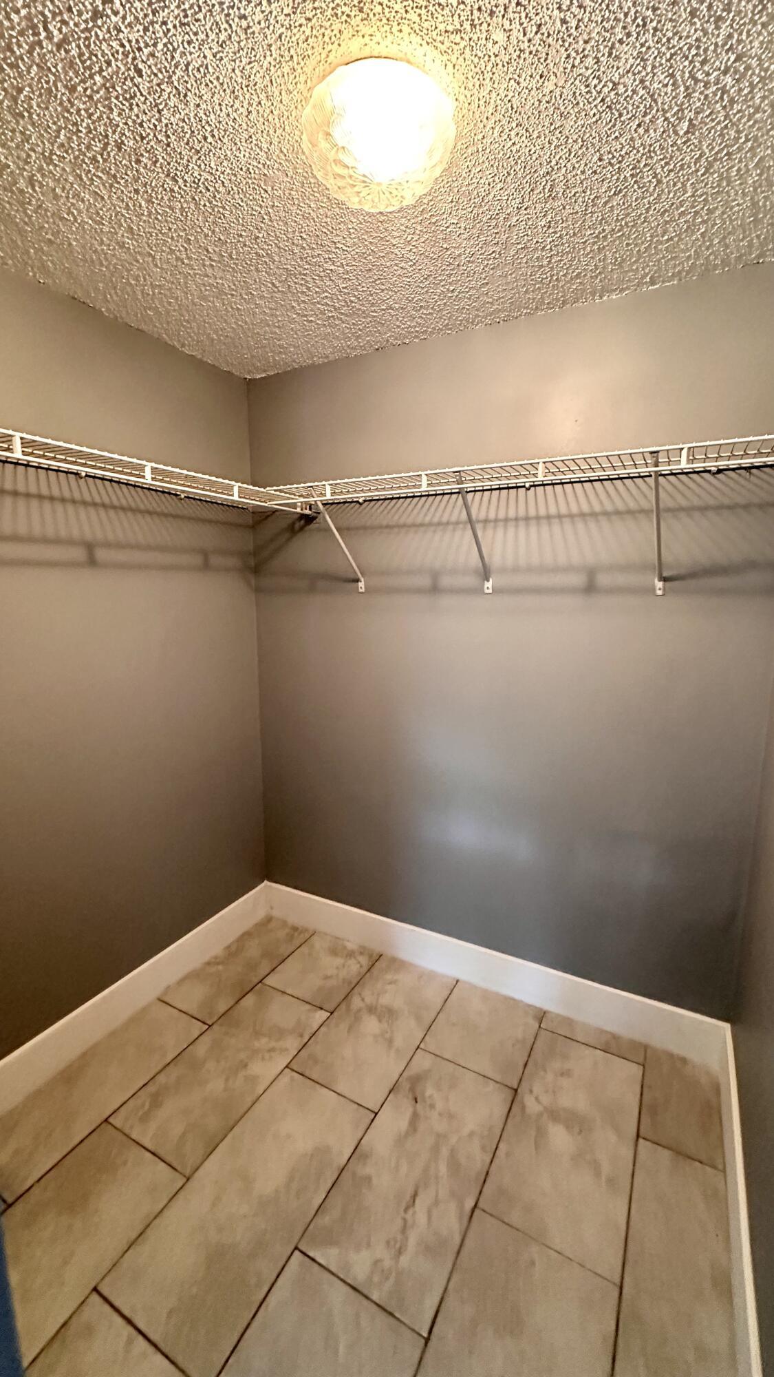 PARK AT WINDWOOD CONDO - Residential Lease
