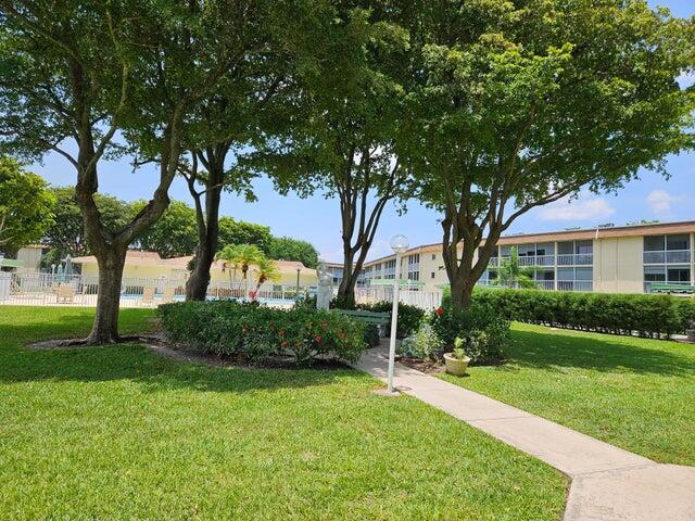 300 Village Green Circle S 209