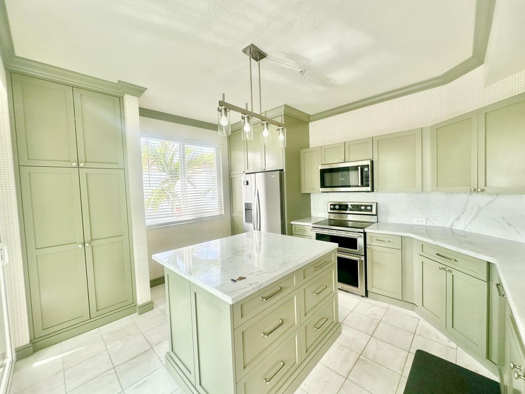 Photo of 11023 Legacy Lane, Palm Beach Gardens, FL 33410 (MLS # B26013185)