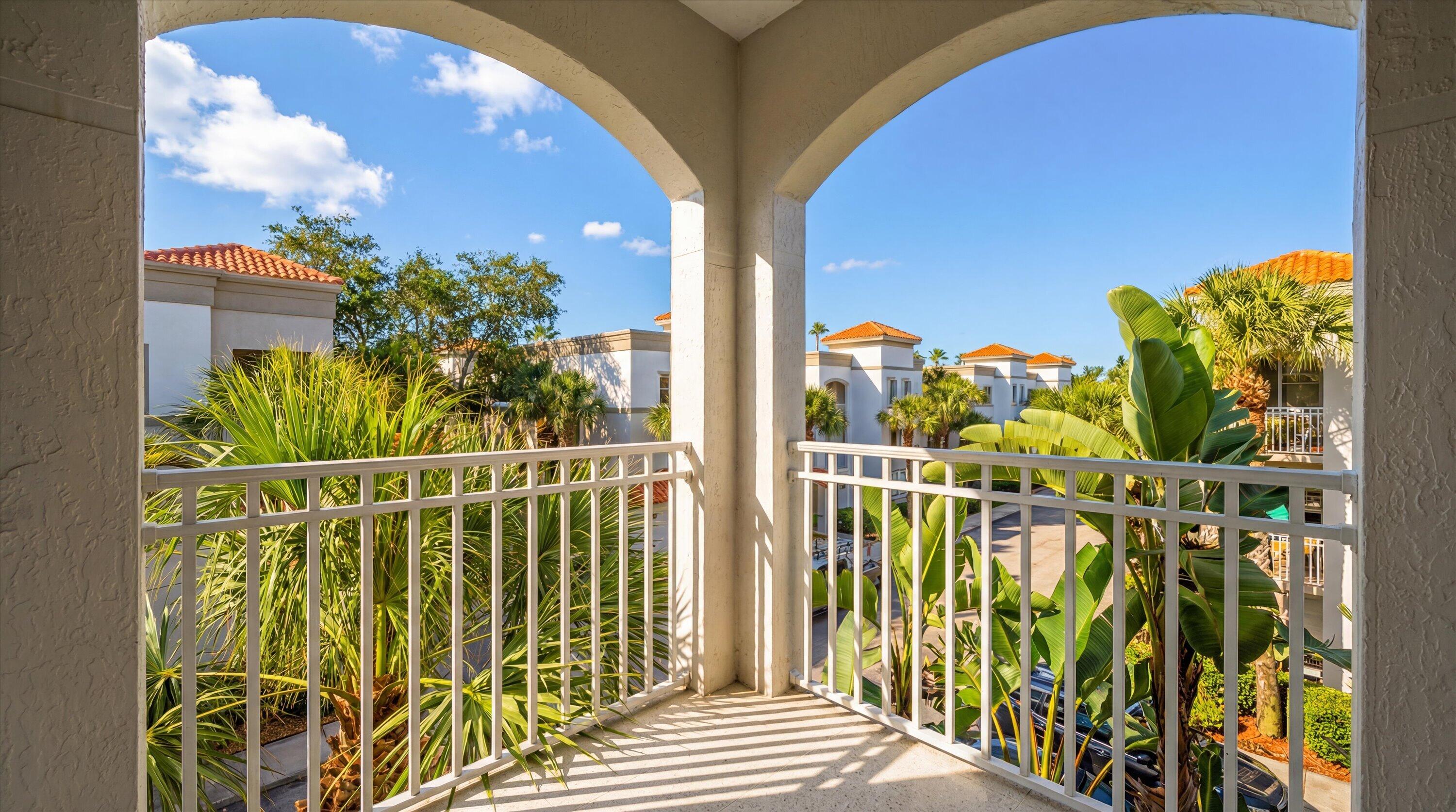 RESIDENCES AT LEGACY PLACE CONDO - Residential Lease