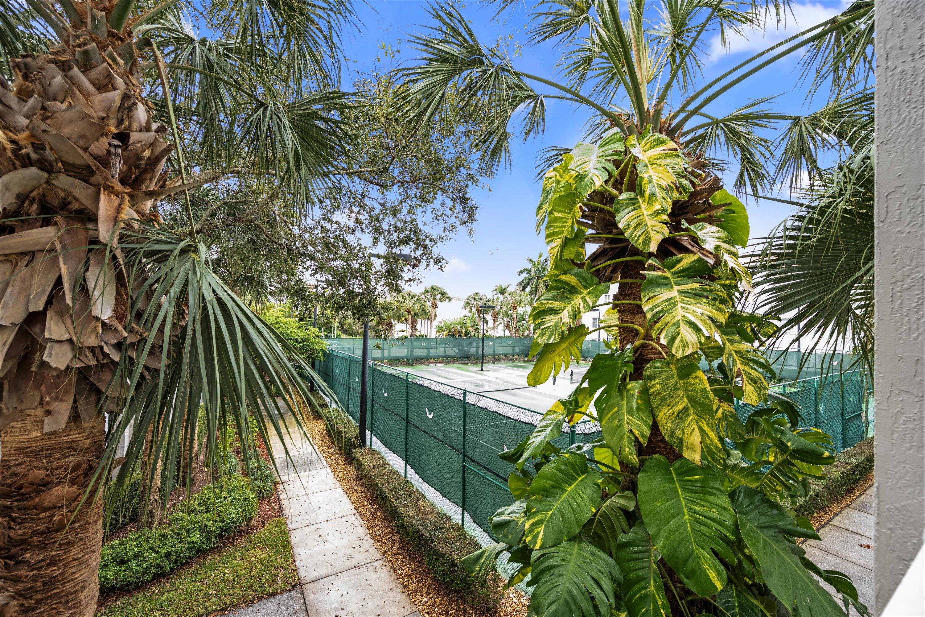 RESIDENCES AT LEGACY PLACE CONDO - Residential Lease