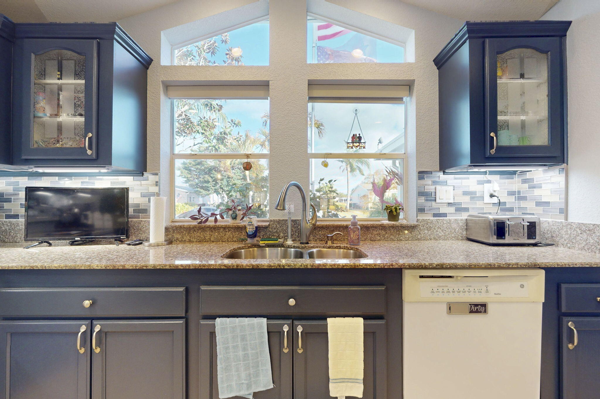 FAIRWAYS AT SAVANNA CLUB - Residential