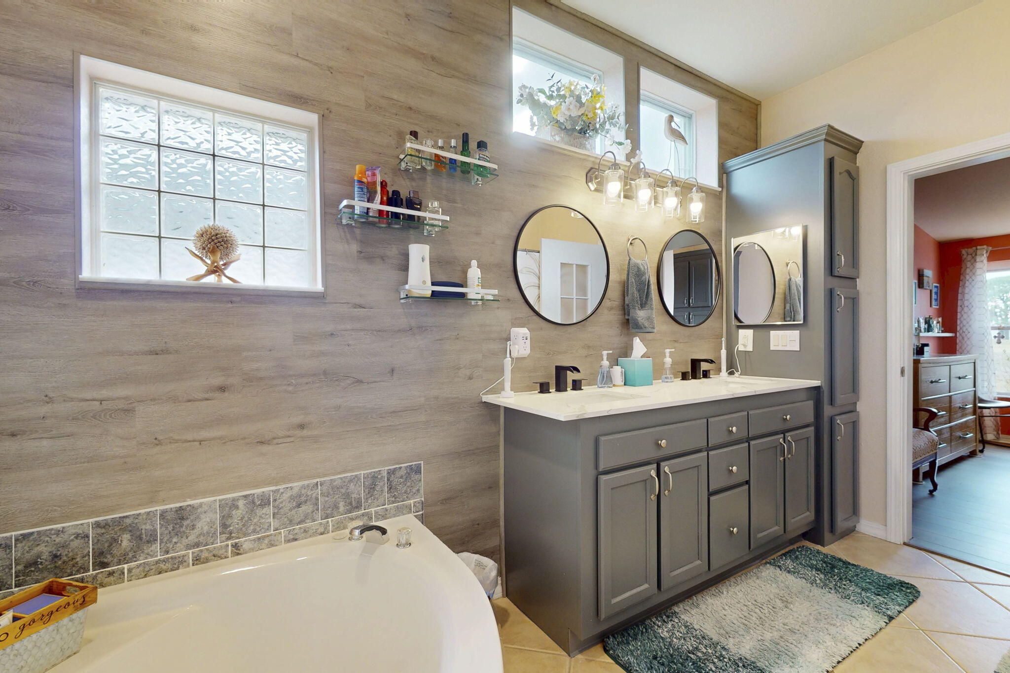 FAIRWAYS AT SAVANNA CLUB - Residential