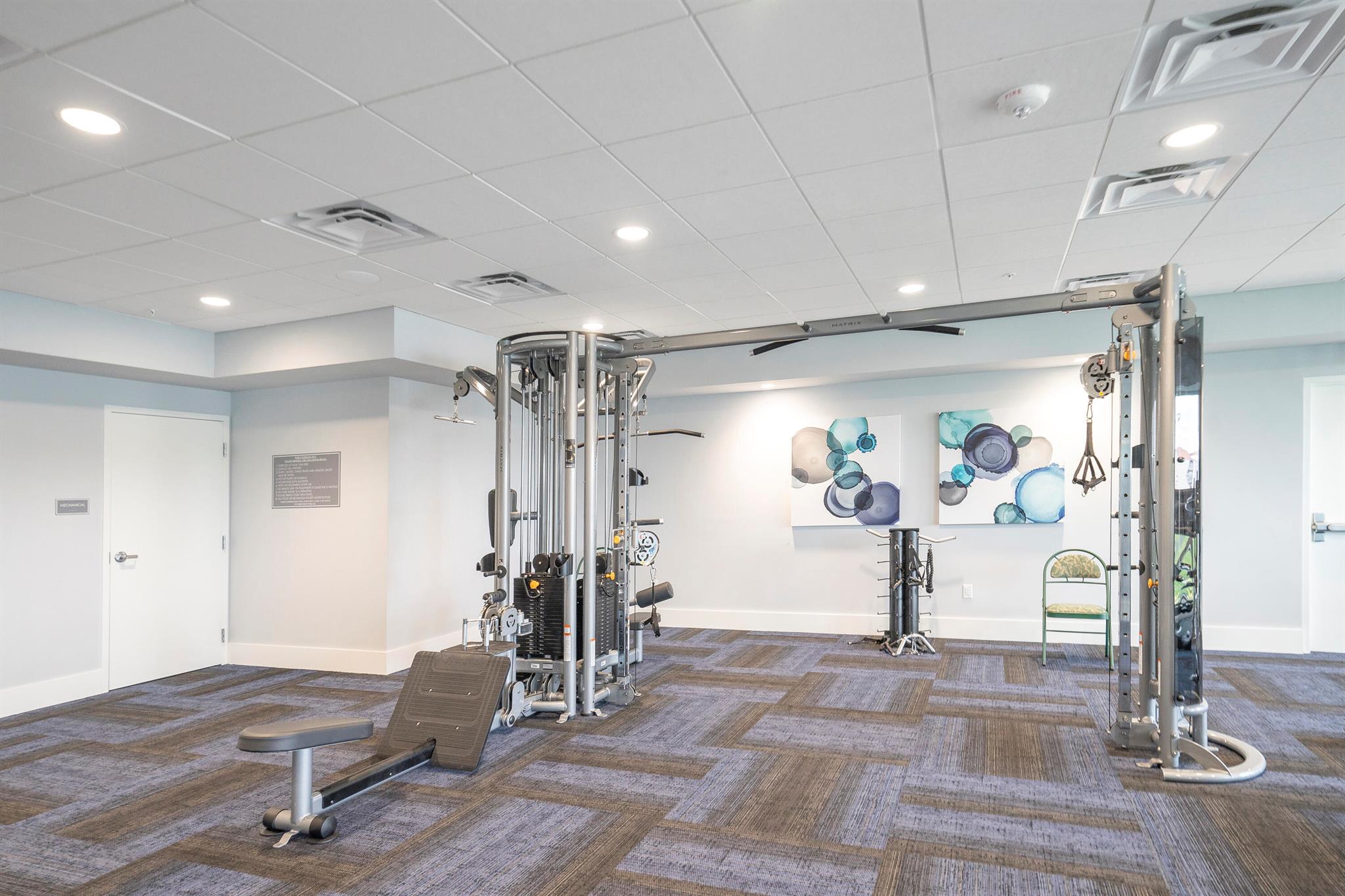 HUNTINGTON POINTE - Residential