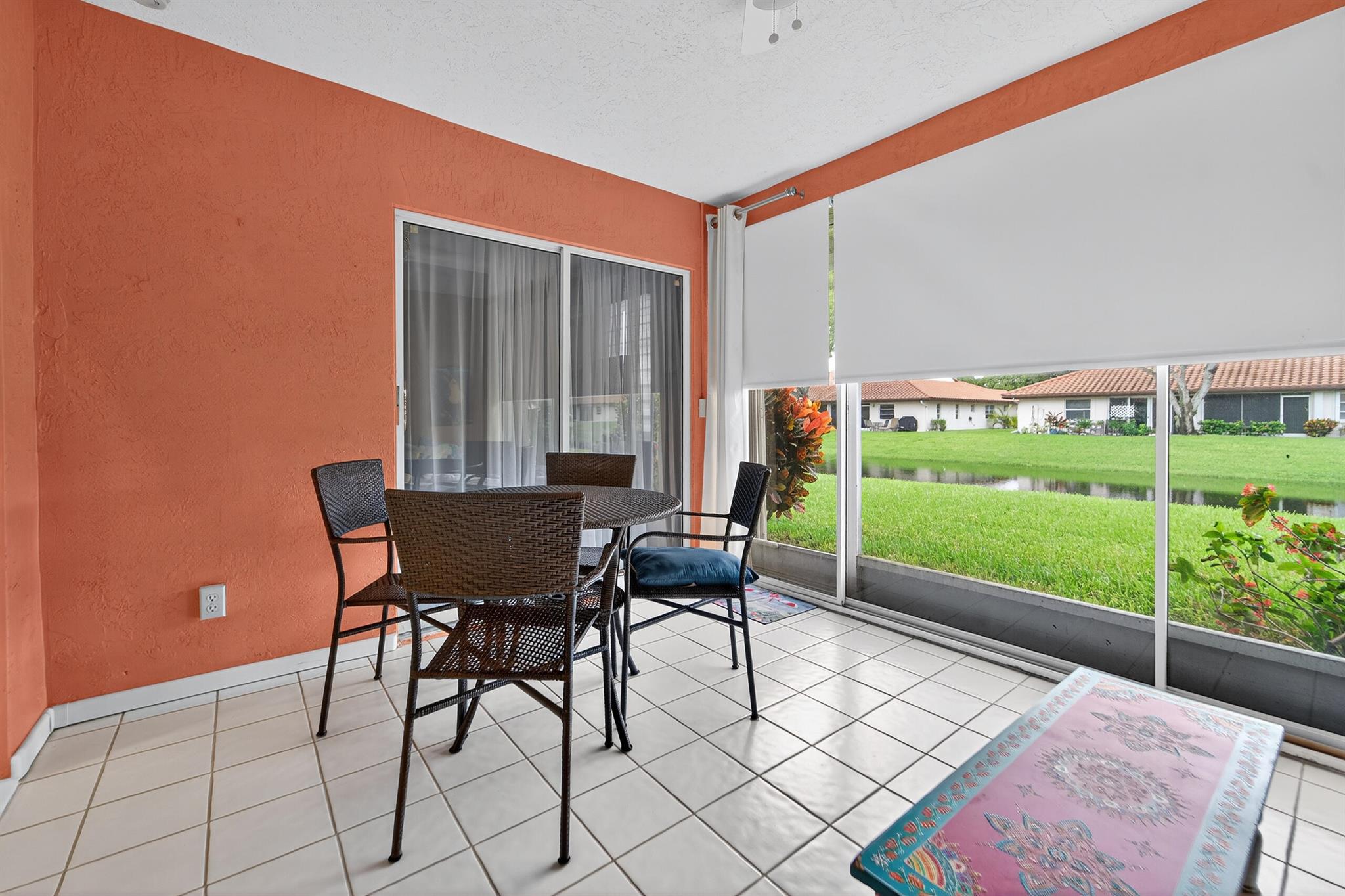 HUNTINGTON POINTE - Residential