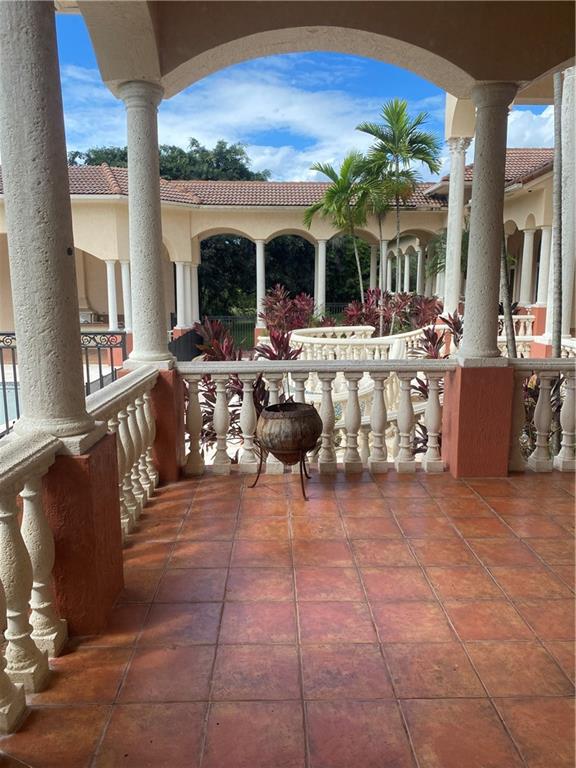 Bonaventure 82-43 B - Residential