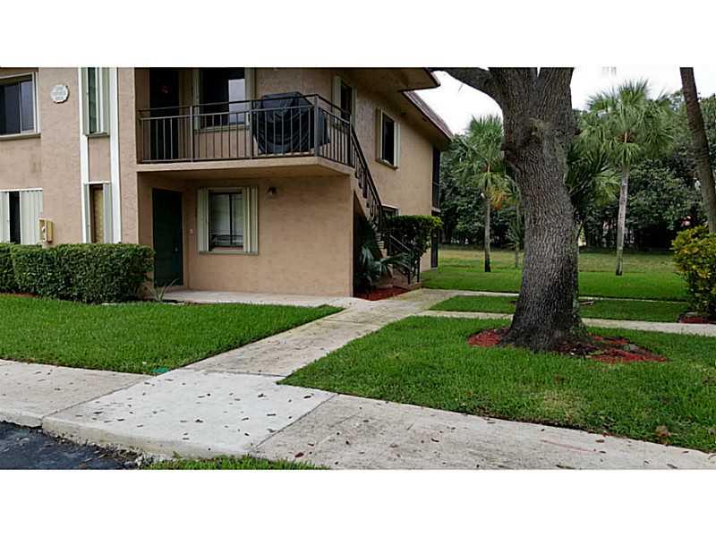 Racquet Club - Residential