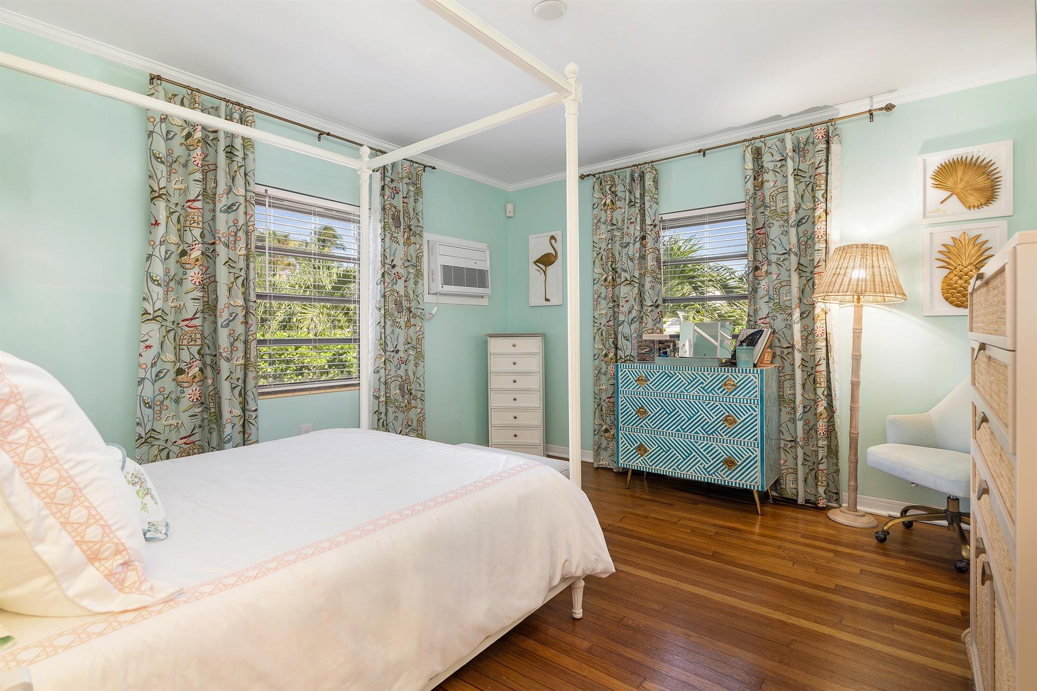 POINCIANA PARK 2ND ADD - Residential