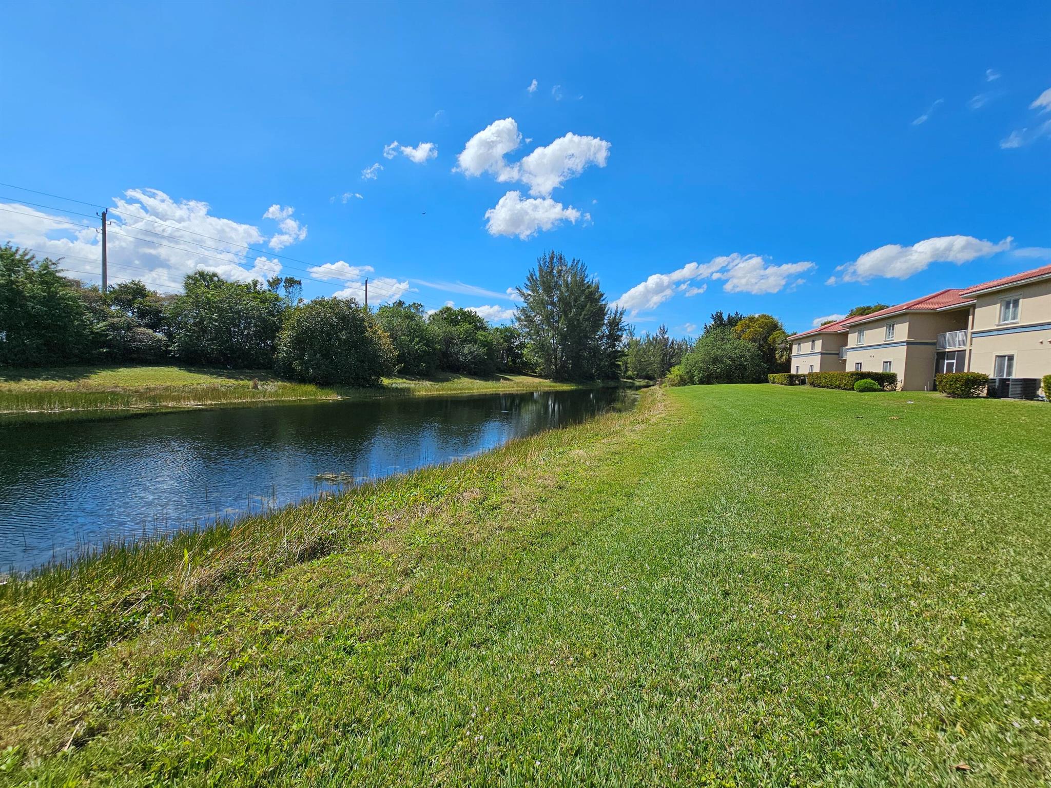1055 Golden Lakes Boulevard 213