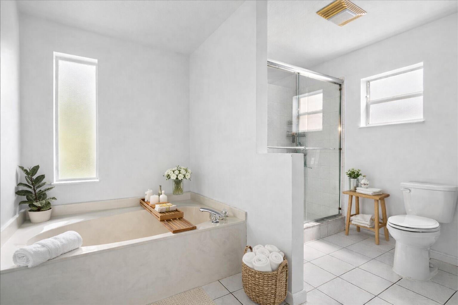 ISLAND OF RIVER BRIDGE - Residential