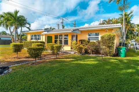 301 SE 3rd Ter Dania Beach FL 33004