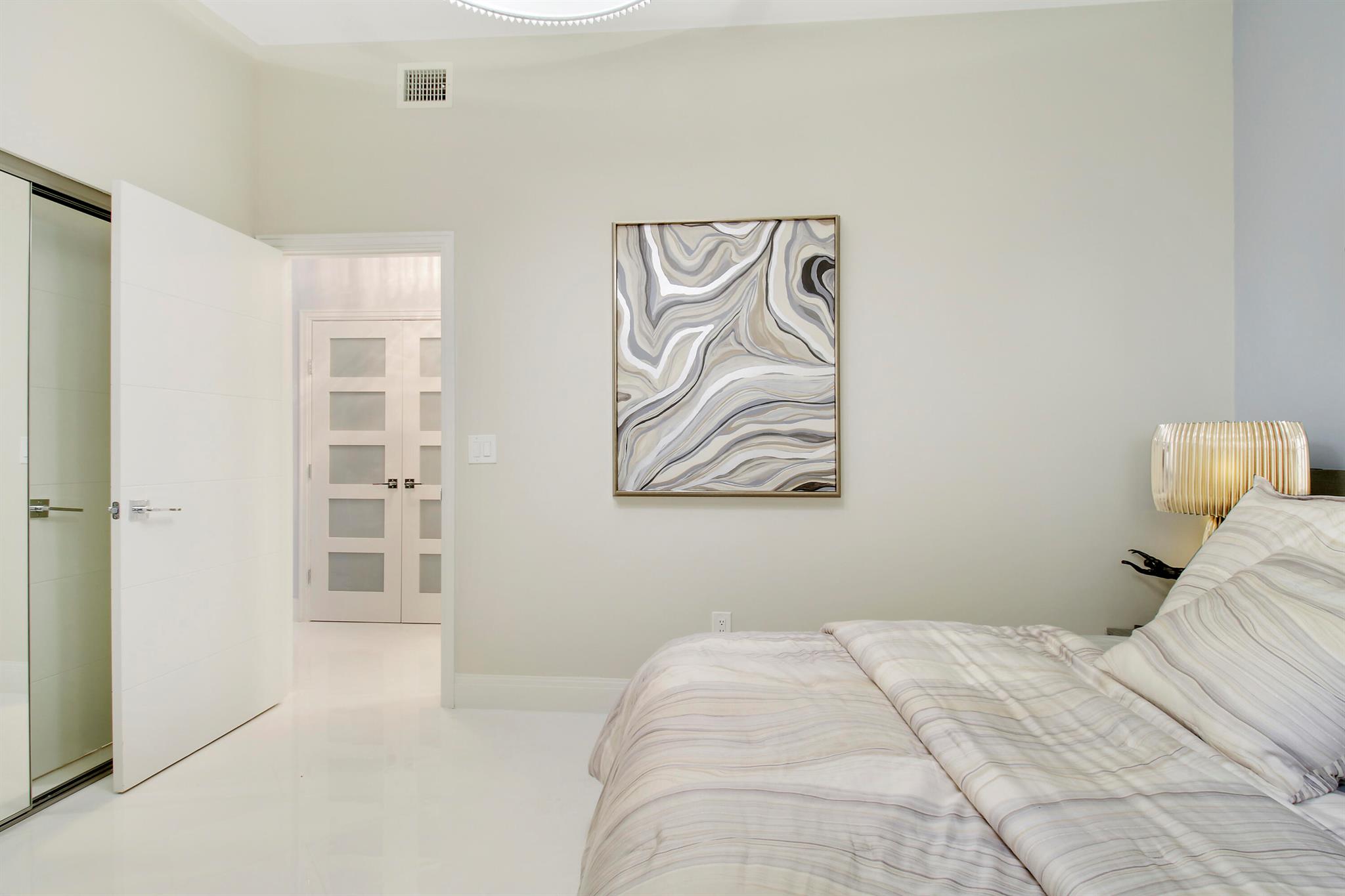 LA PAZ AT BOCA POINTE - Residential