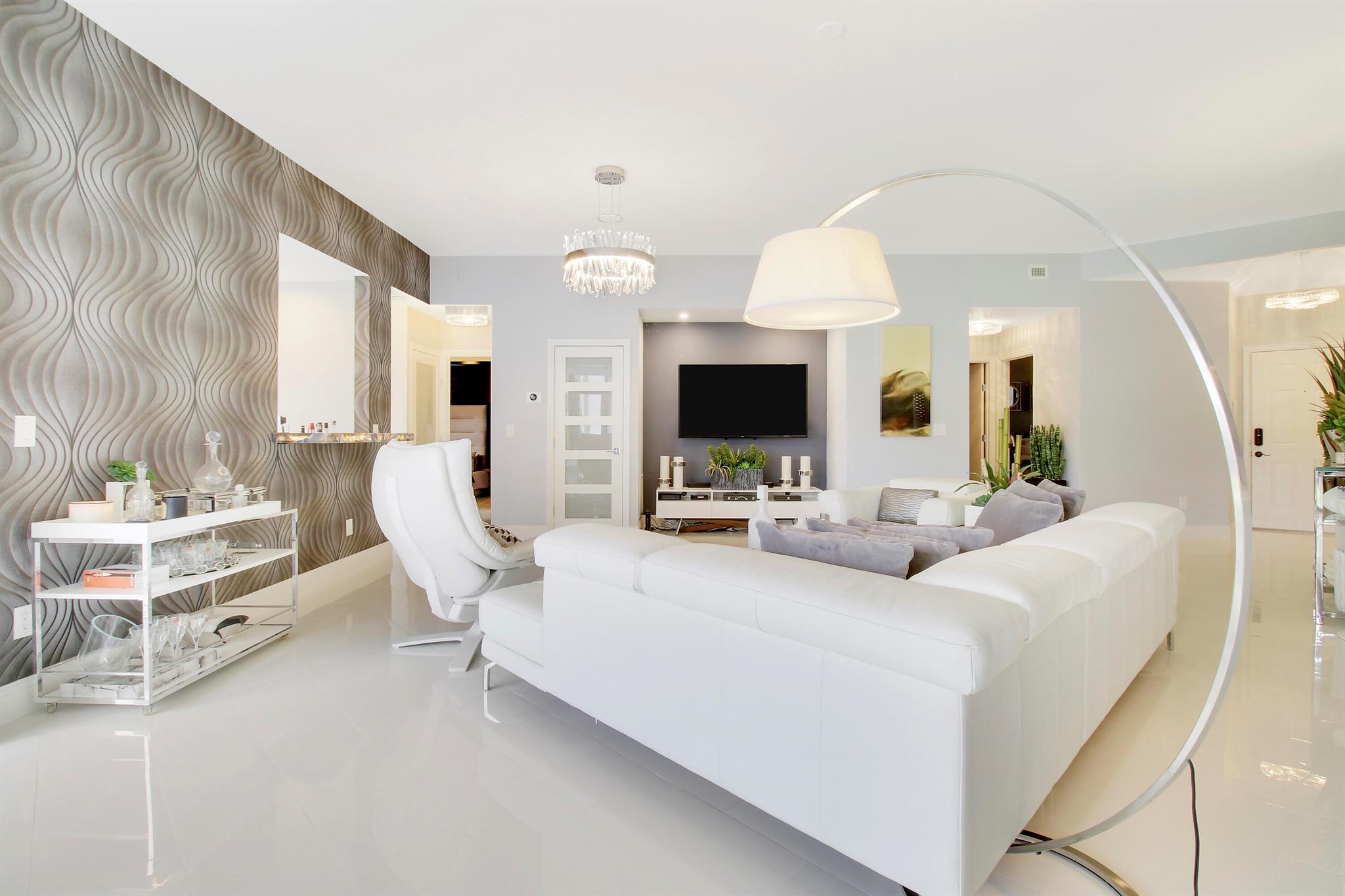 LA PAZ AT BOCA POINTE - Residential