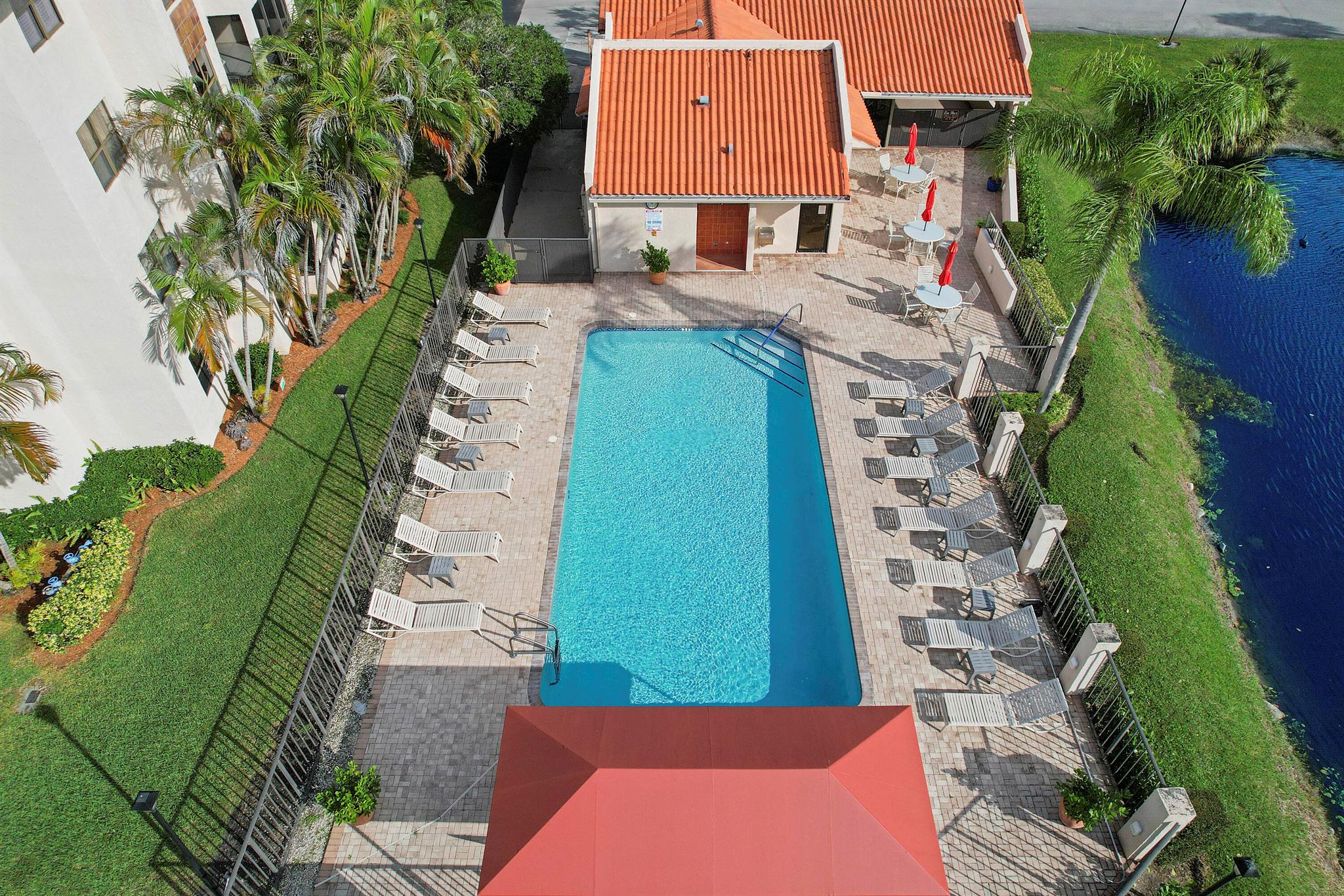 LA PAZ AT BOCA POINTE - Residential