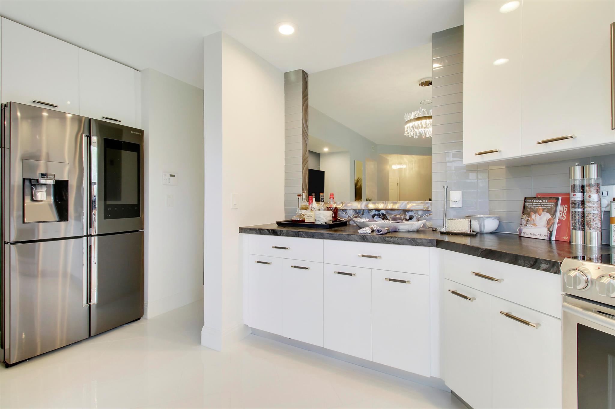 LA PAZ AT BOCA POINTE - Residential