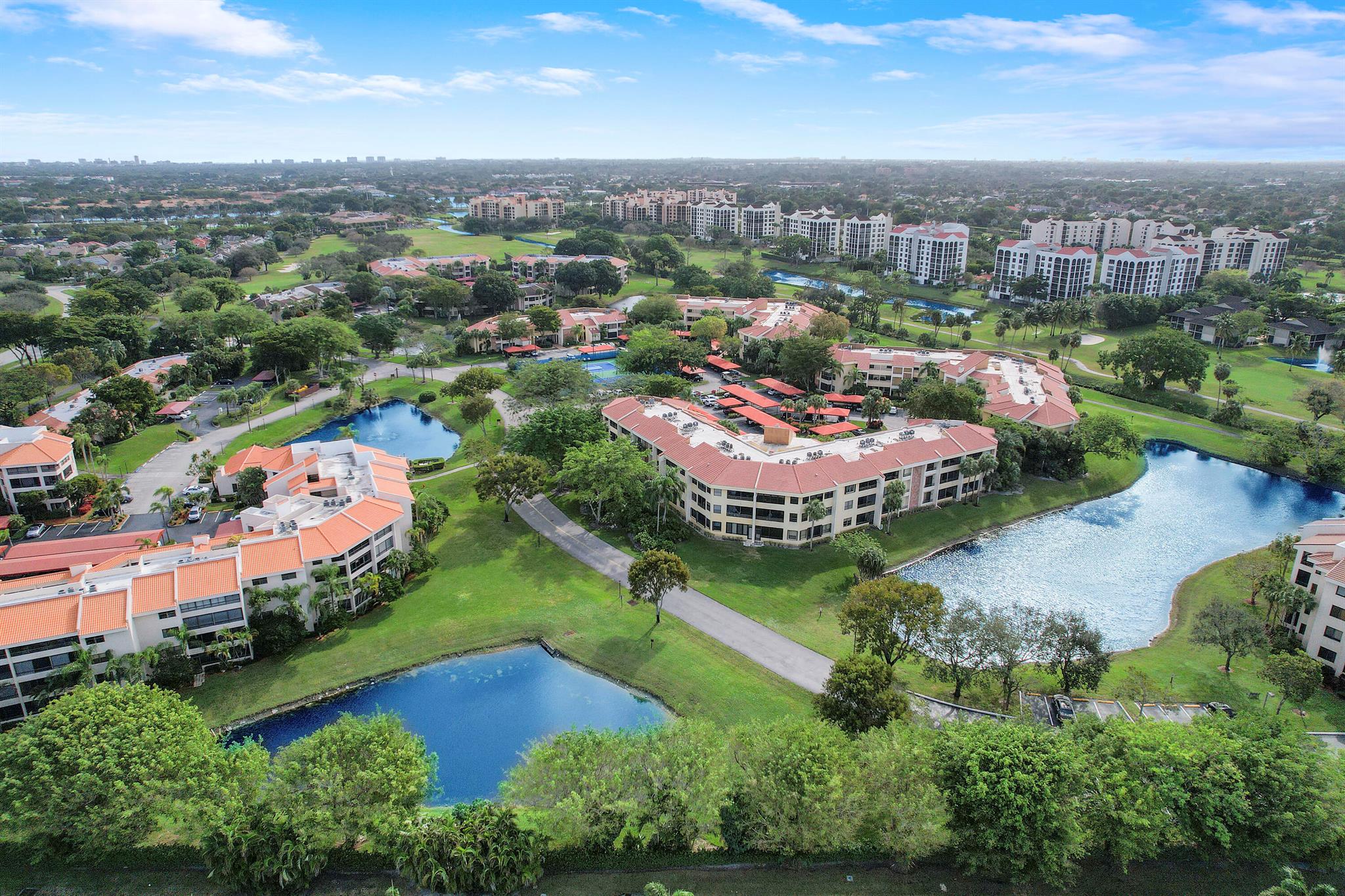 LA PAZ AT BOCA POINTE - Residential