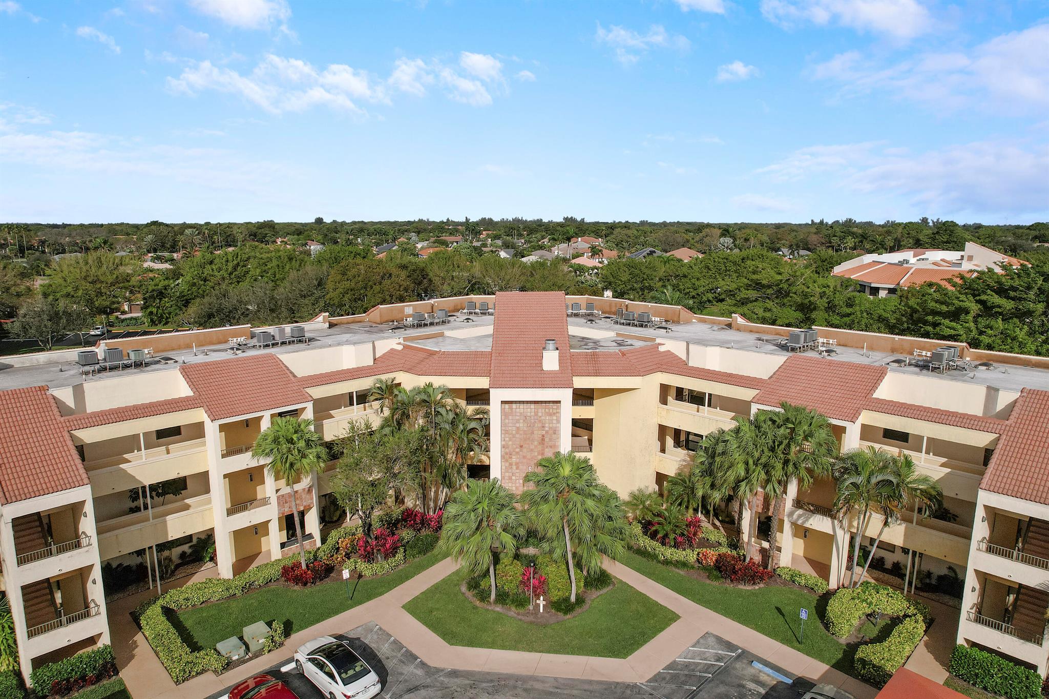 LA PAZ AT BOCA POINTE - Residential