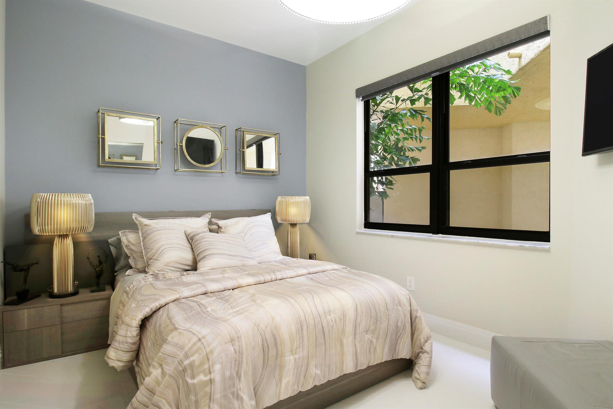 LA PAZ AT BOCA POINTE - Residential