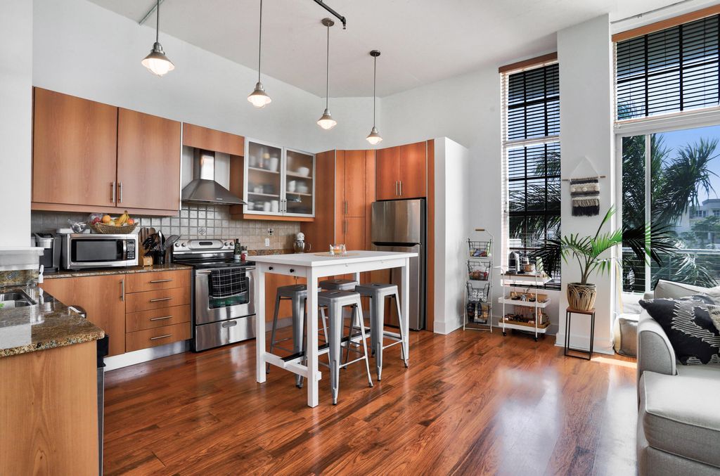 Photo of 180 NE 4th Avenue #309, Delray Beach, FL 33483 (MLS # R11100473)