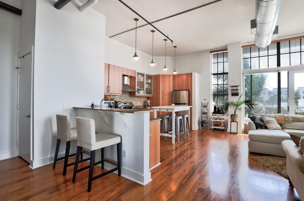 Photo of 180 NE 4th Avenue #309, Delray Beach, FL 33483 (MLS # R11100473)