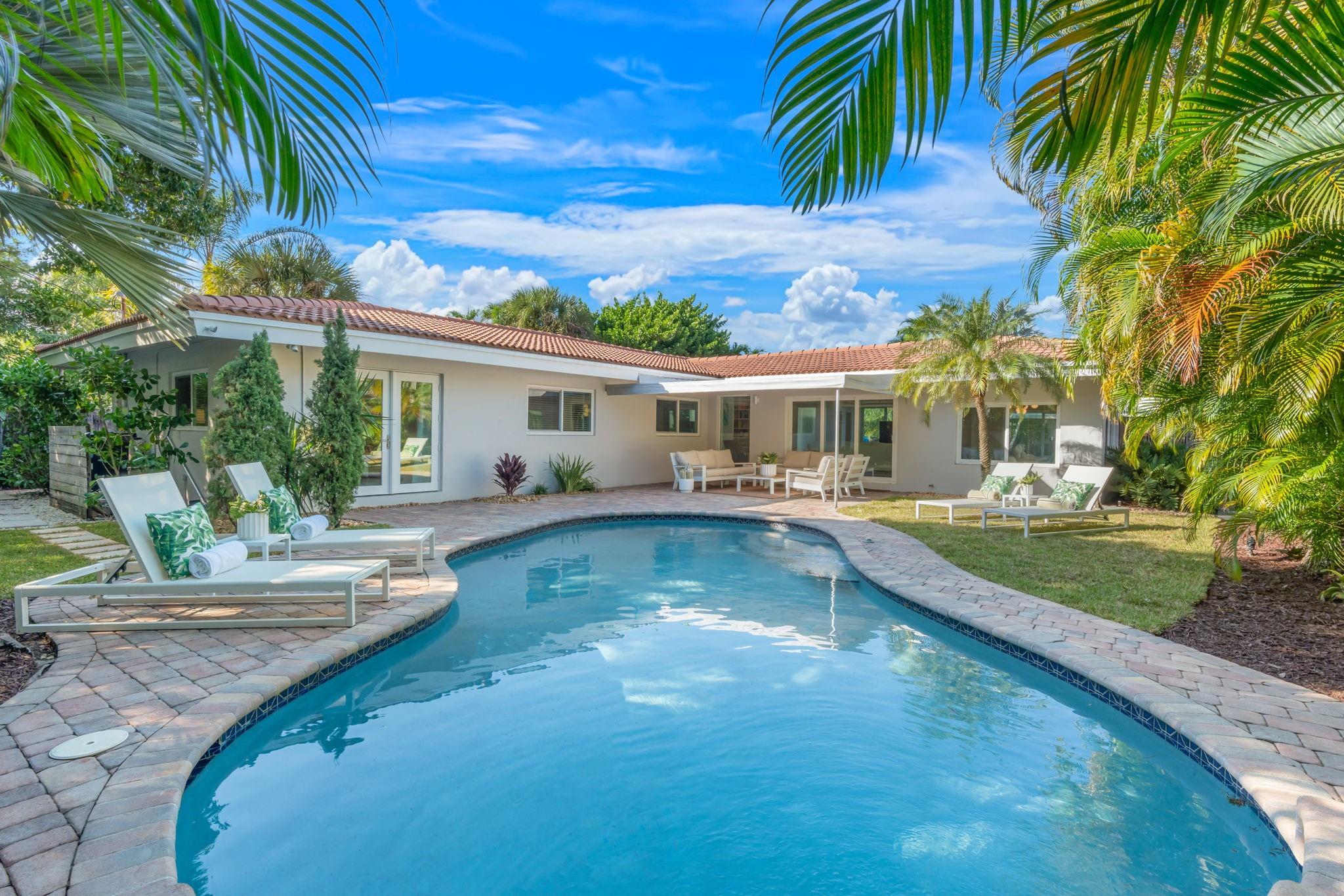 Coral Estates 32-29 B - Residential