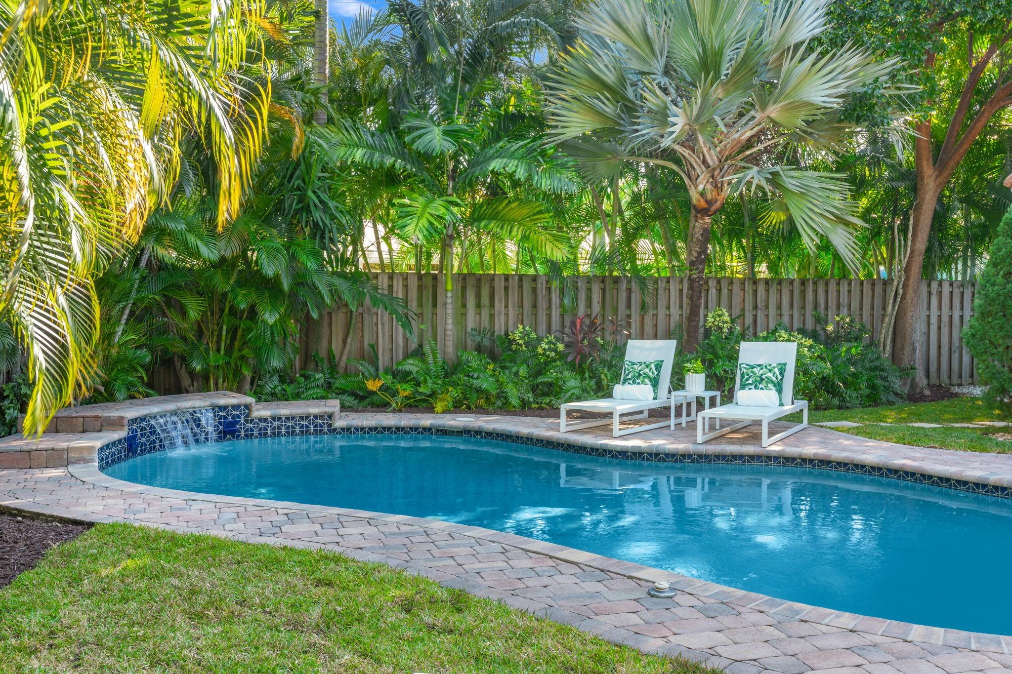 Coral Estates 32-29 B - Residential