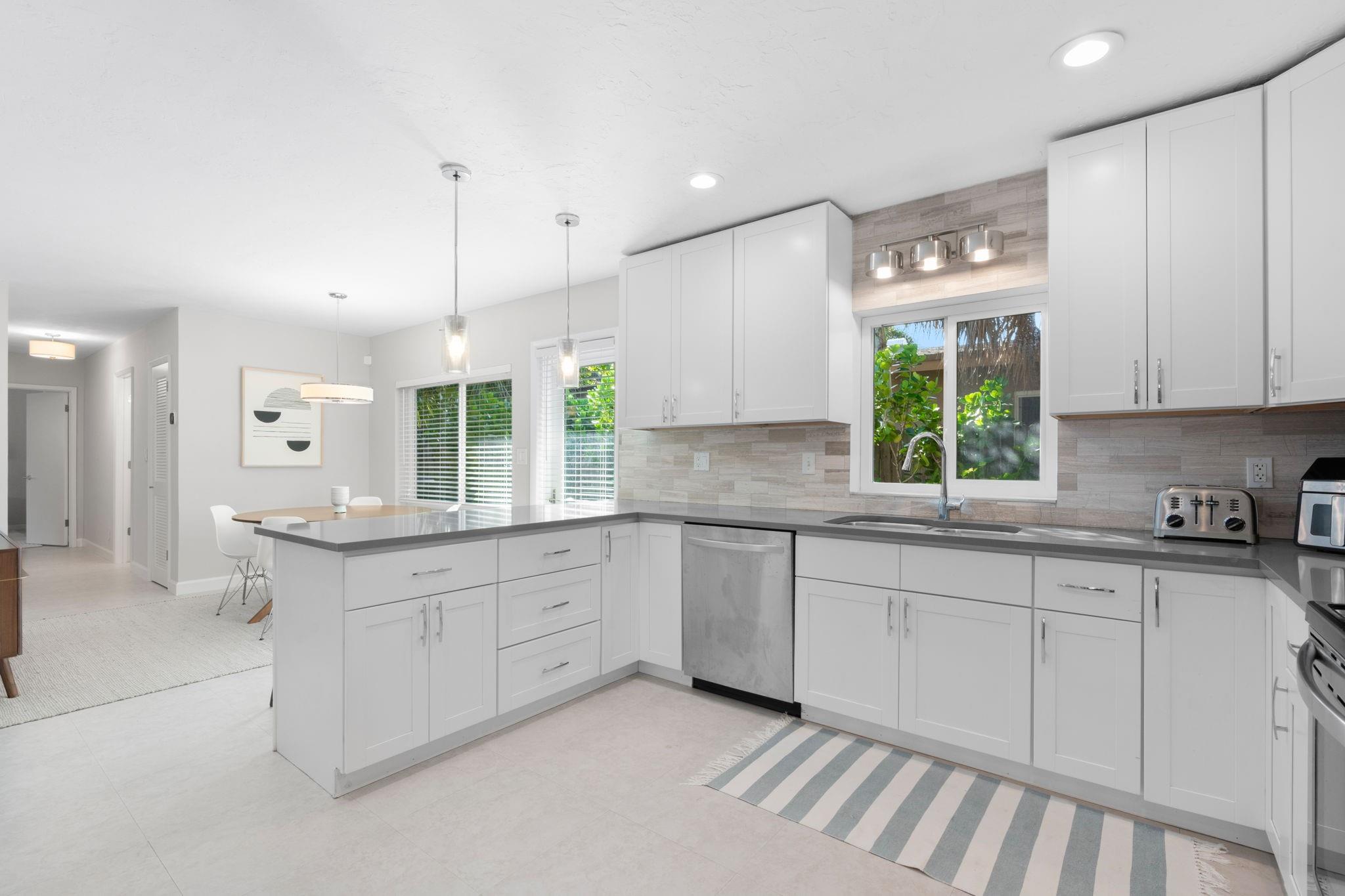 Coral Estates 32-29 B - Residential