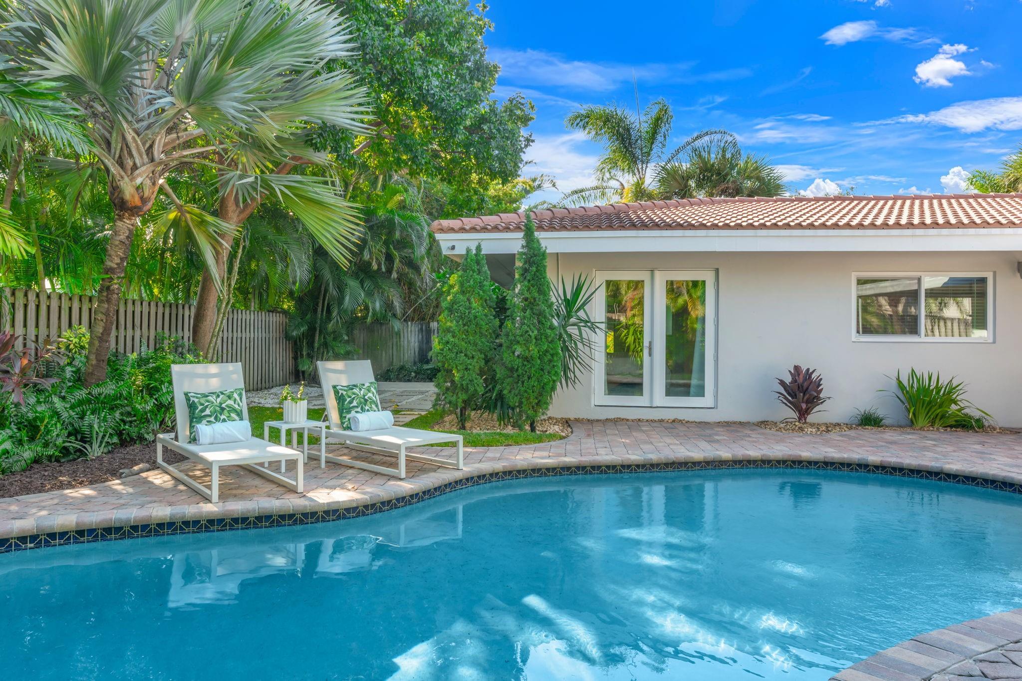 Coral Estates 32-29 B - Residential