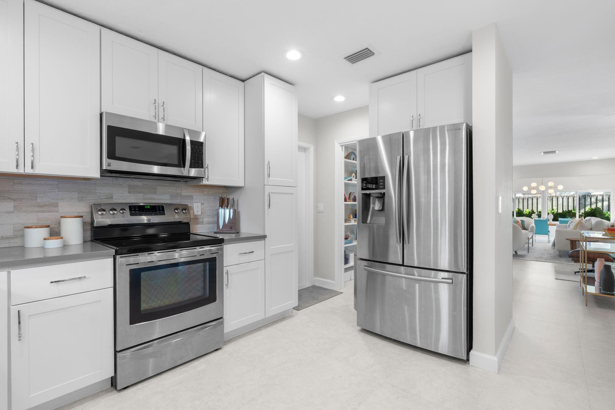 Coral Estates 32-29 B - Residential