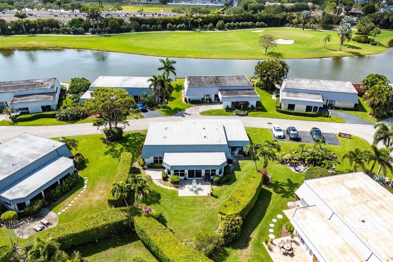 FRENCH ROYALE VILLAS - Residential