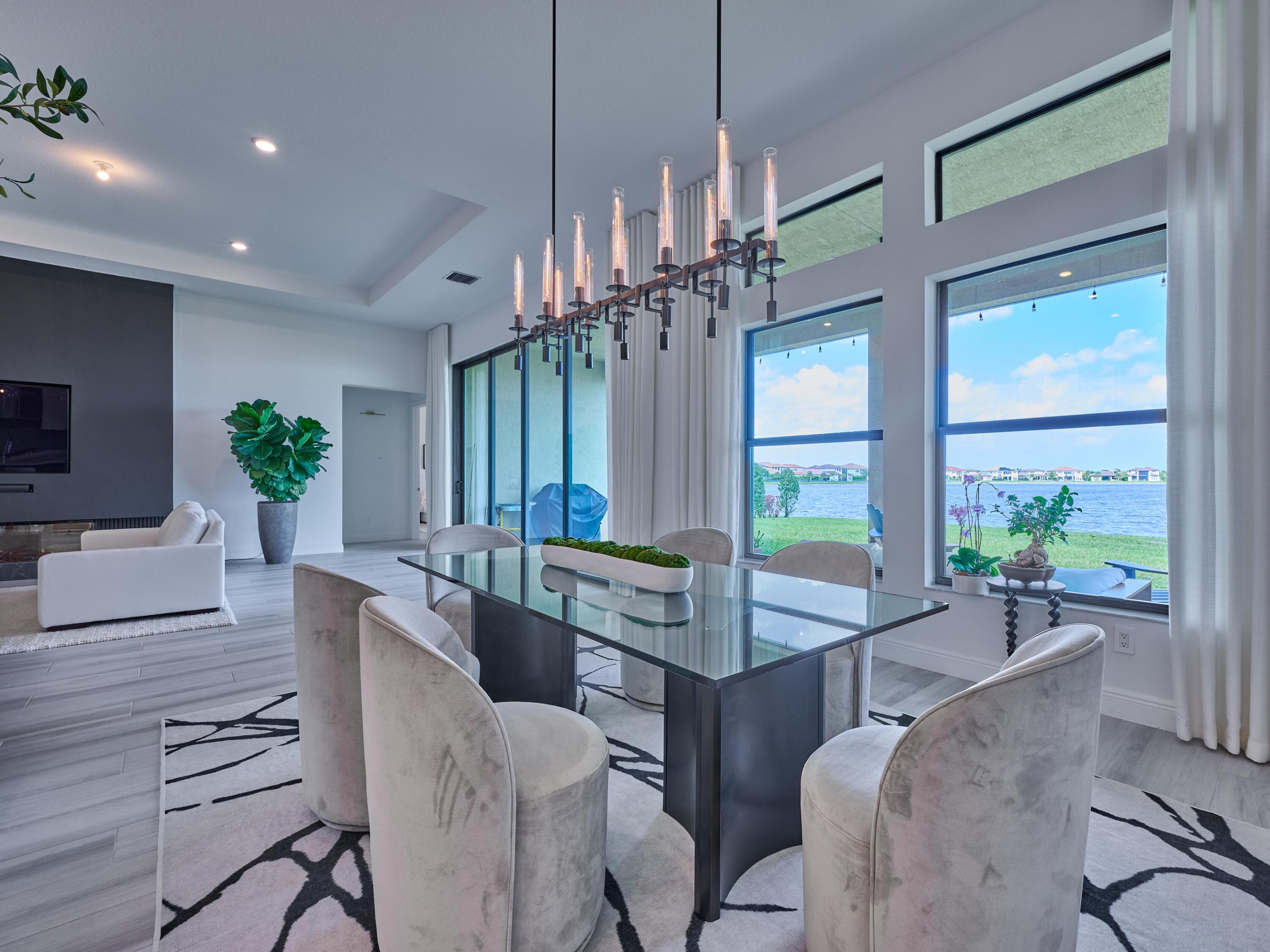 PARKLAND BAY - Residential