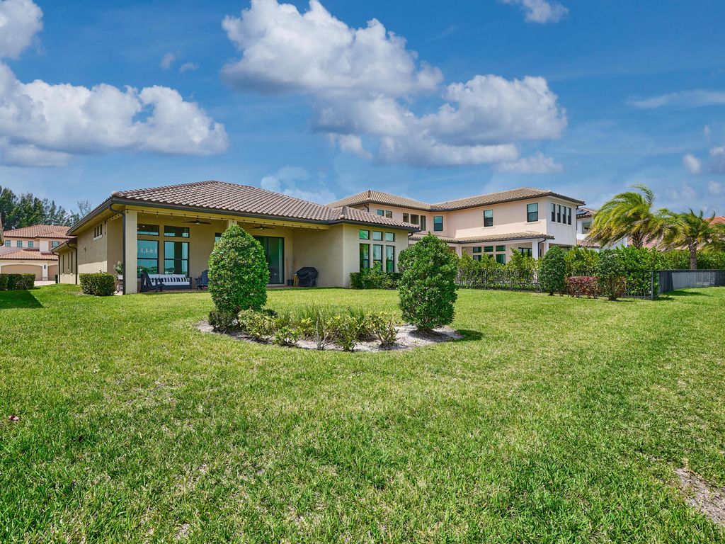 Photo of 9210 W Parkland Bay Trail, Parkland, FL 33076 (MLS # B26017726)