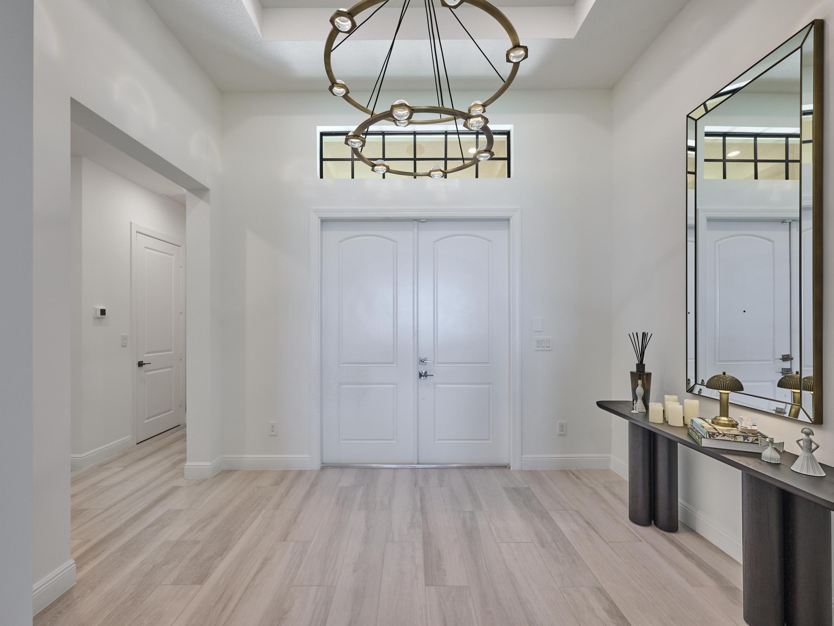 PARKLAND BAY - Residential