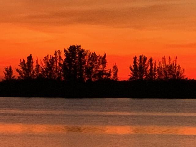 PARKLAND BAY - Residential