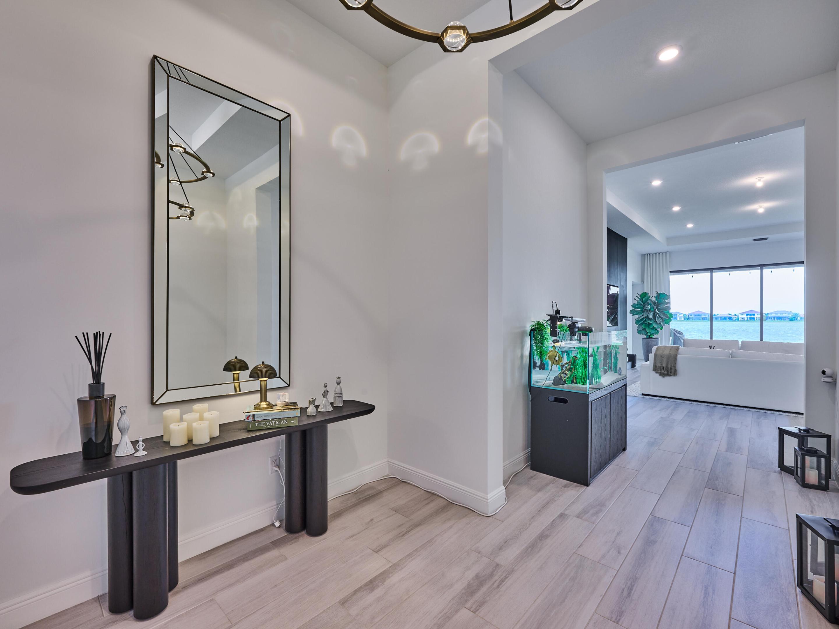 PARKLAND BAY - Residential