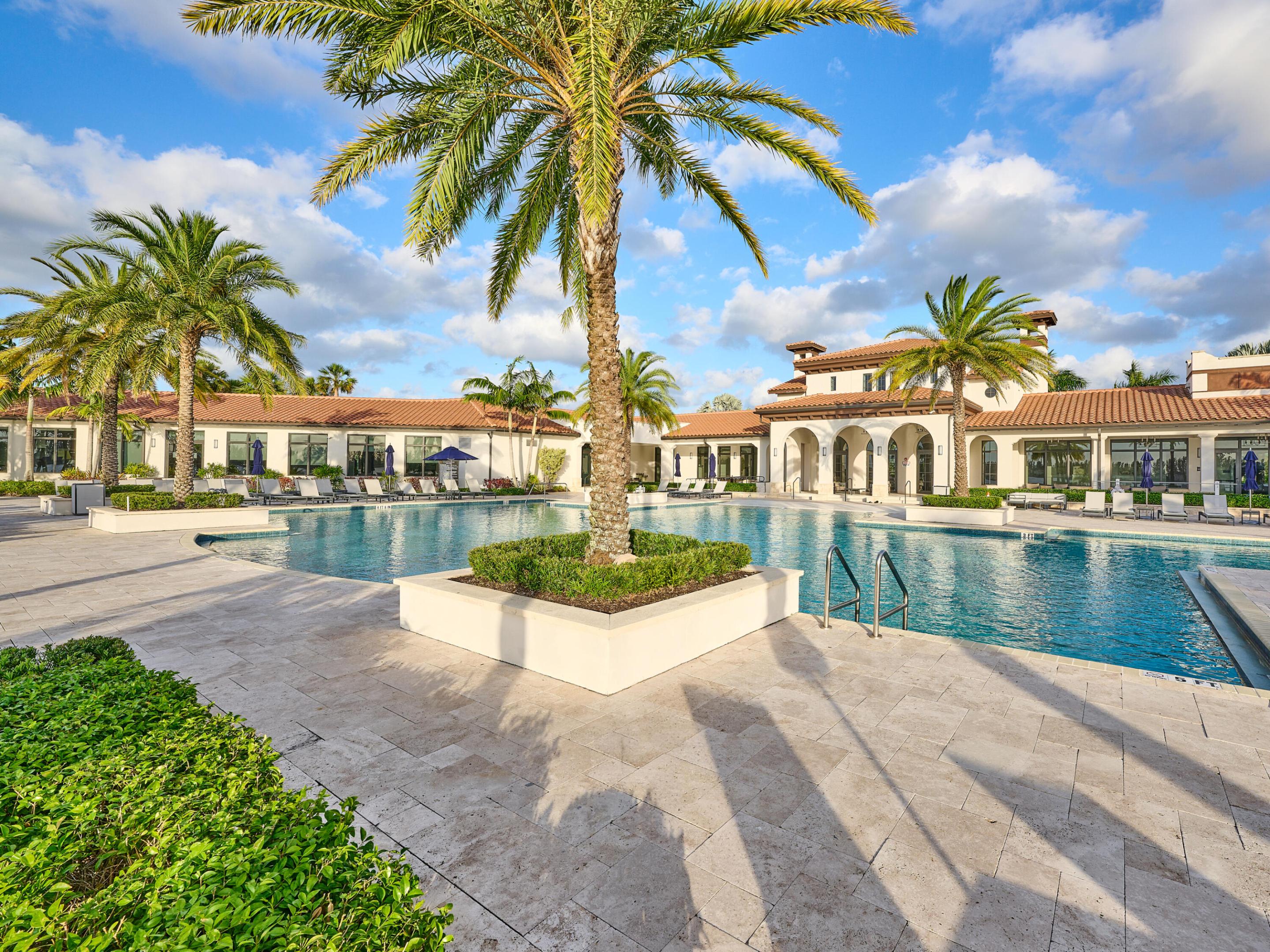 PARKLAND BAY - Residential