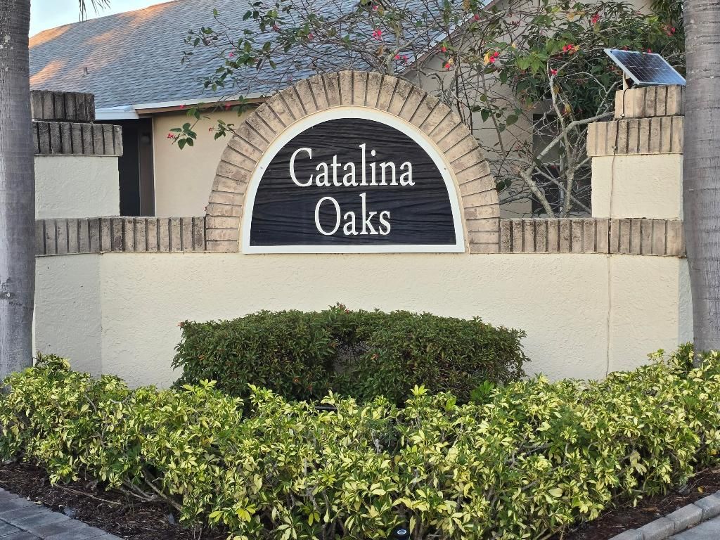 Photo of 481 10th Place, Vero Beach, FL 32960 (MLS # R11157421)