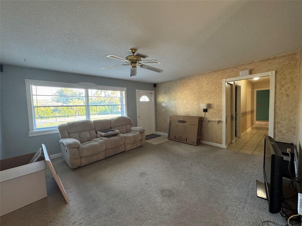 Photo of 5221 SW 201st Terrace, Southwest Ranches, FL 33332 (MLS # F10542991)