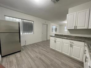 WASHINGTON PARK THIRD ADD - Residential Lease