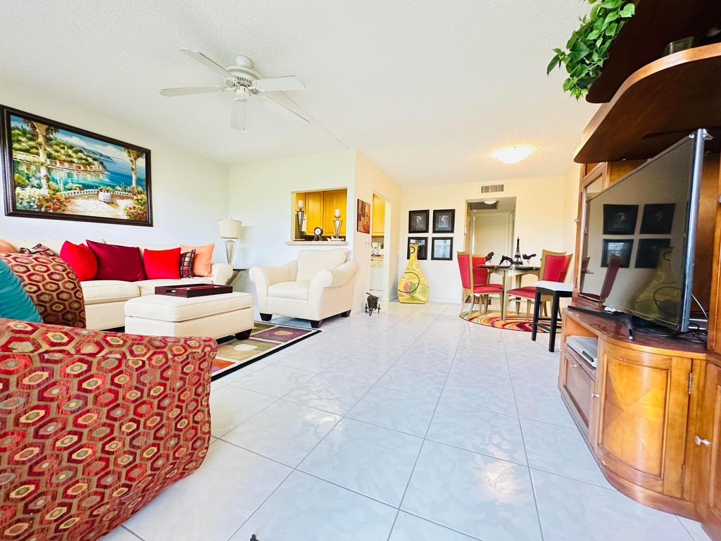 Photo of 4038 Berkshire B #4038, Deerfield Beach, FL 33442 (MLS # B26029367)
