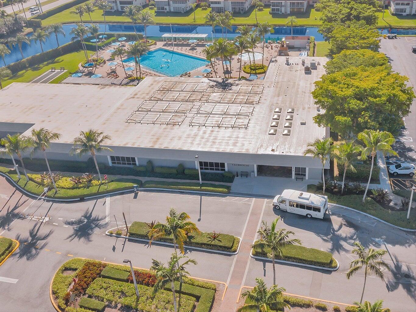 KINGS POINT BURGUNDY COND - Residential